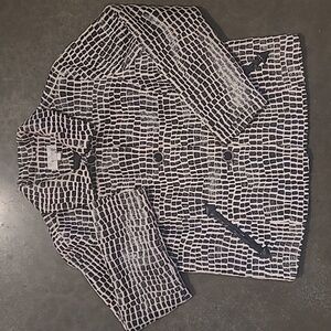 ERIN LONDON BLACK AND WHITE ANIMAL PRINT JACKET
